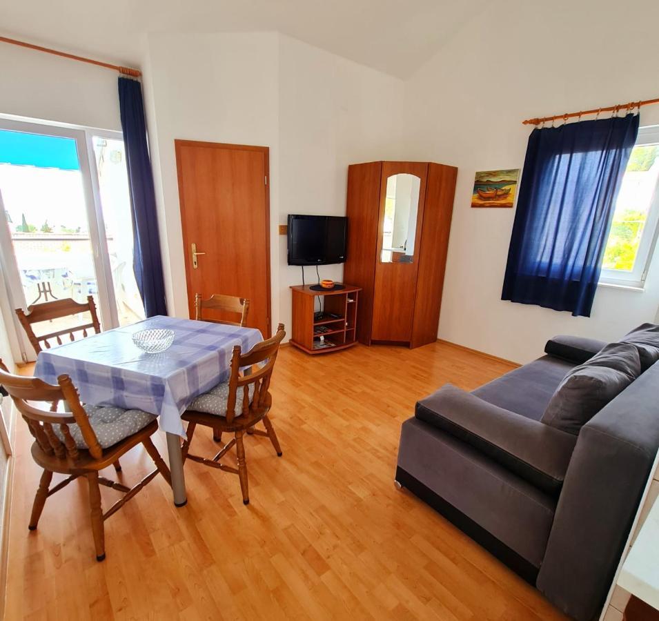 Apartments Silvana Trogir Exterior foto